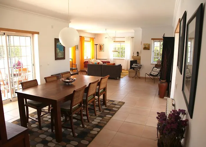 Casa Dina * Praia del Rei